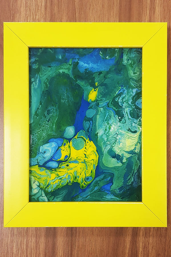 yellow_1.jpg