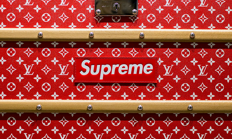 Supreme X Gucci X Louis Vuitton Wallpaper Minimalist Interior Design