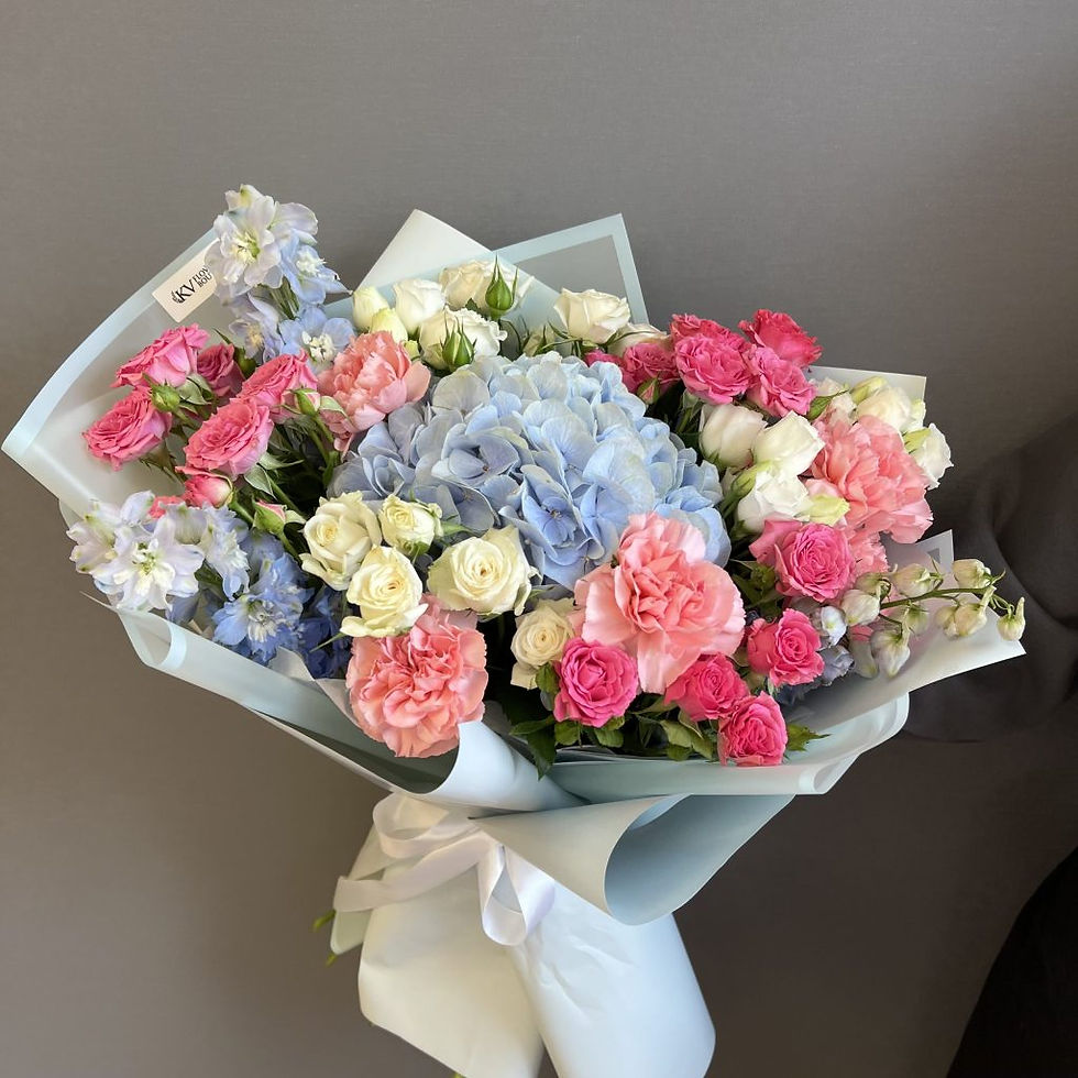 Autora pušķis "Intriga" no 55 €