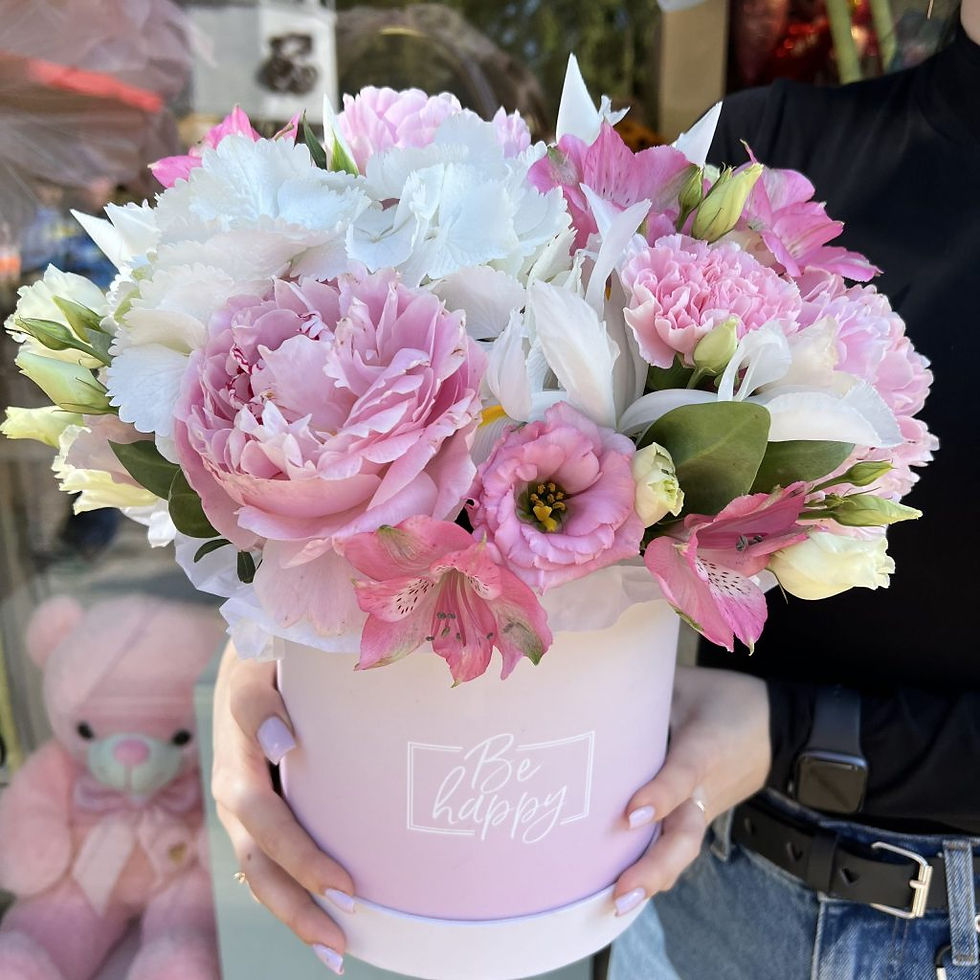 Ziedu kaste “Rozā suflē” No 85 €