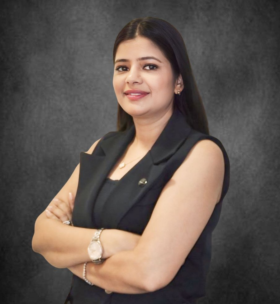 Doli Bharwani_edited.jpg