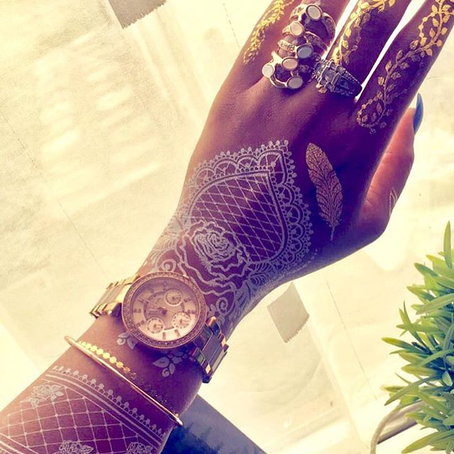white and gold henna