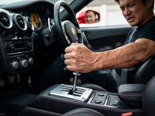 フェラーリ F430のシフトが固い?MT車のシフトチェンジ不調を解決!
