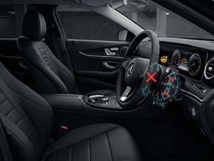 メルセデス・ベンツ Eクラスワゴンのステアリングチルト故障!ハンドルが動かない原因と修理方法