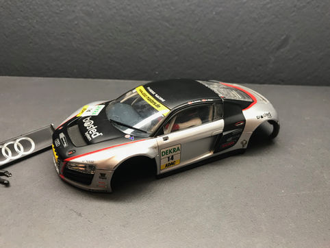 Carrera R8 132 KOMPLETTUMBAU