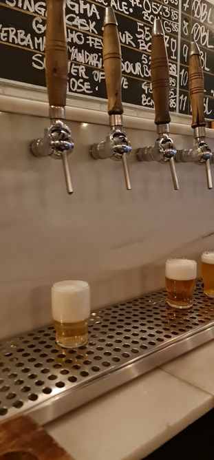 Craft Beer, Beer Flight, Beer Tasting, Barcelona, Kælderkold, Ølgod, IPA, DIPA, Lager, Sour, Stout, Porter, DDH