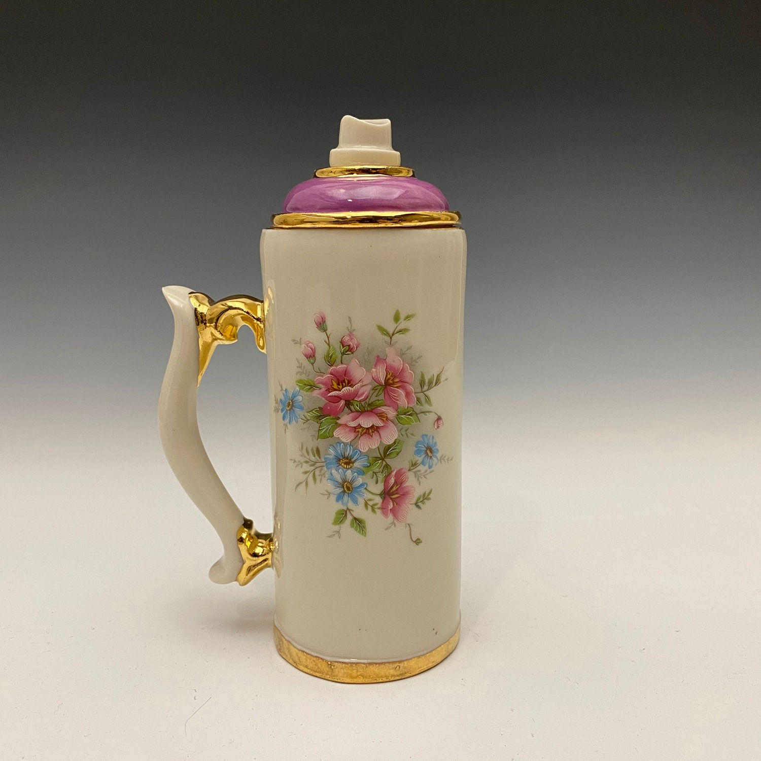 Purple(ish) Spray Can Stein