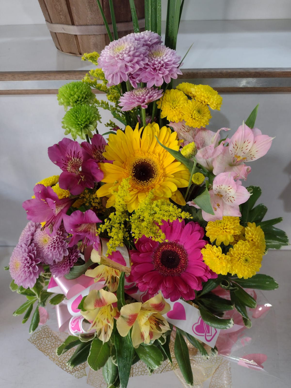 Arranjo flores variadas