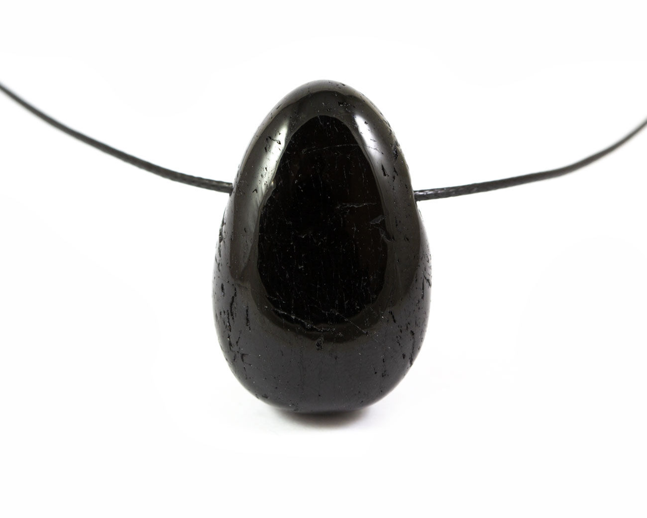 Pendentif pierre percée en tourmaline noire