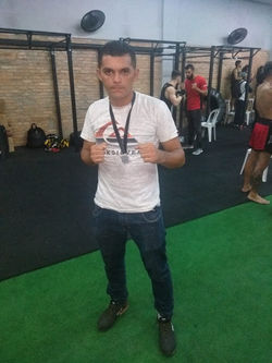 XBOLT 4