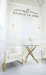 Studio photo blanc et lumineux à Québec