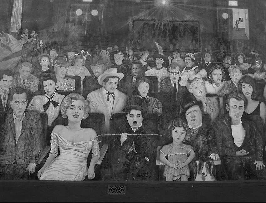 HOLLYWOOD MURAL