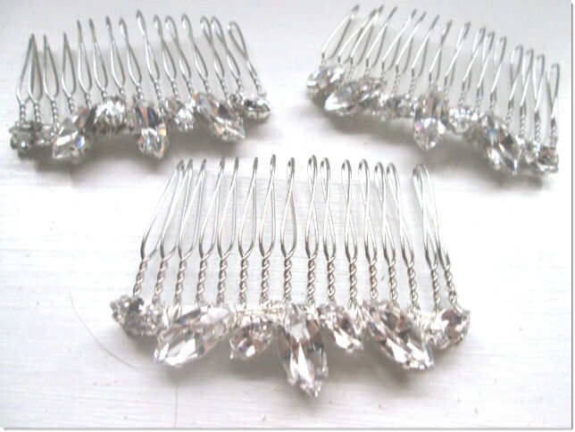 Thumbnail: Vintage comb