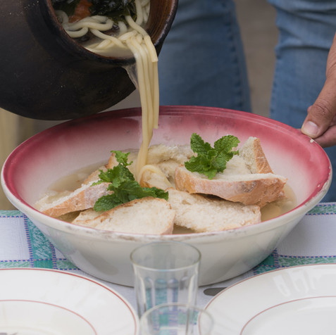 
"Comer de Carne" é uma mostra enogastronómica que celebra e demonstra os costumes, a autenticidade e os produtos únicos de Coruche numa experiência imersiva em tradição e sabores.