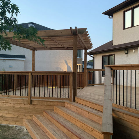 Top 4 Benefits of Adding a Pergola to Your Backyard in Winnipeg