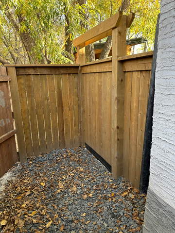 5 Star testimonial for A+ Fences in Winnipeg