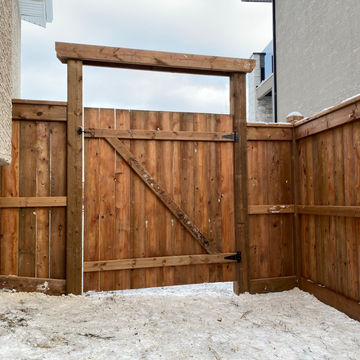 5 Star testimonial for A+ Fences in Winnipeg
