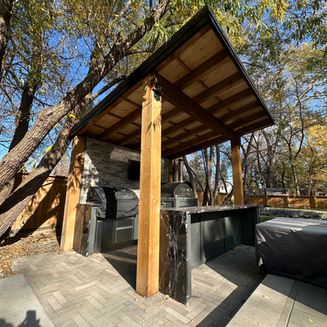 5 Star testimonial for A+ Fences in Winnipeg