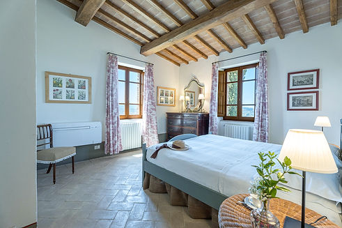 Villa-Eterea_edited.jpg