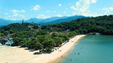 Descubra a Praia do Pontal: O Coração Vibrante de Paraty