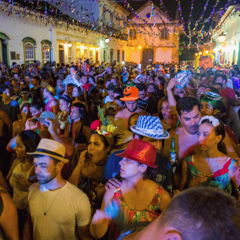 Carnaval Paraty 2025: Blocos, Natureza e Diversão na Costa Verde!