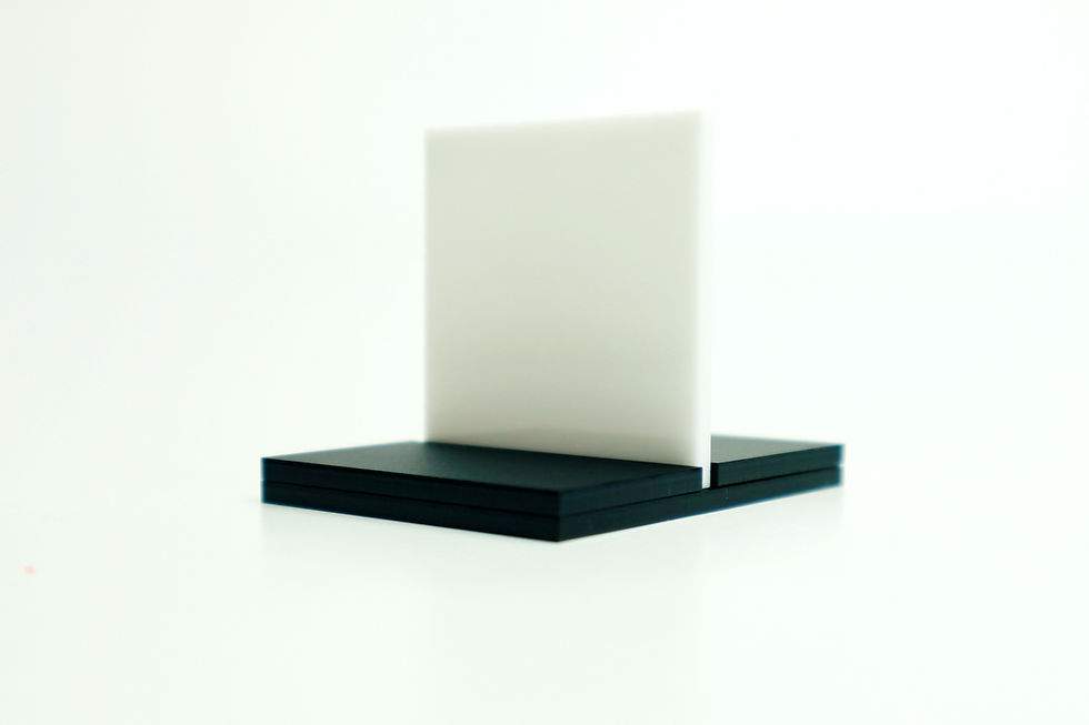 Miniatura: White Acrylic