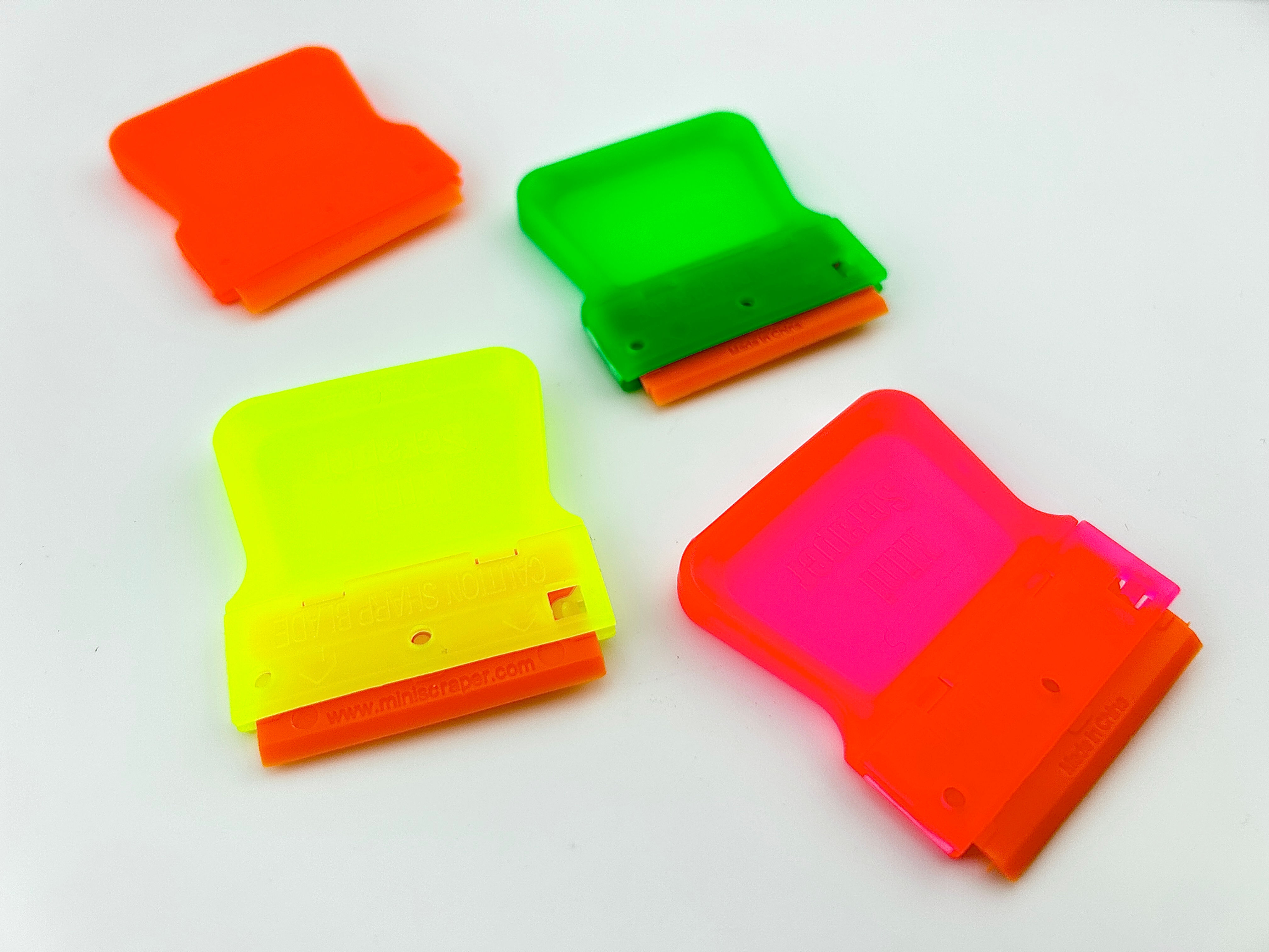 Plastic Handle & Blade (Mixed Set of 4)