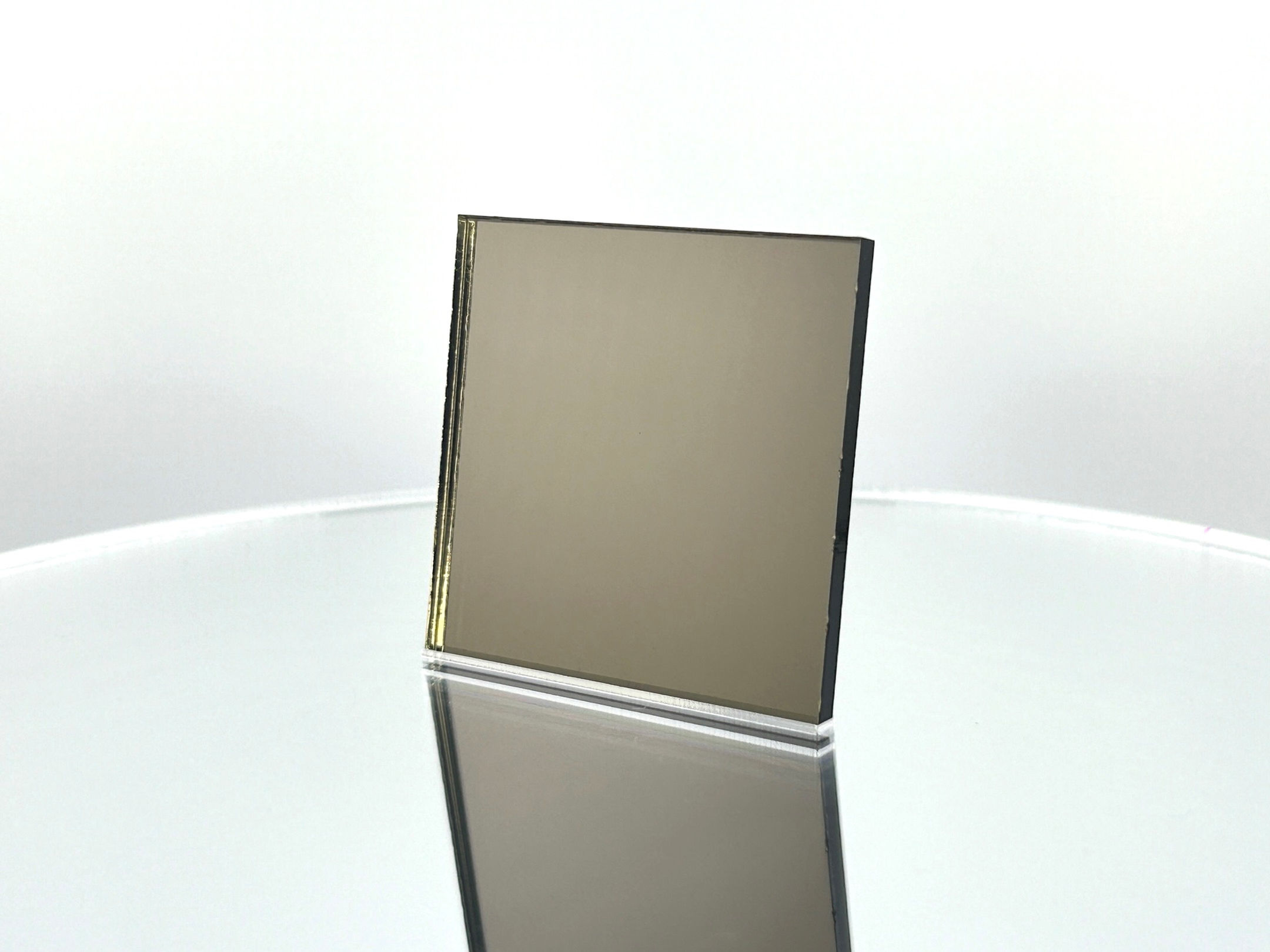 Acrílico de espejo de bronce