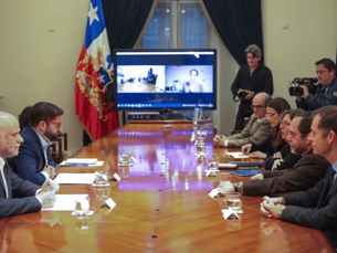 La Moneda evita mea culpa por blindaje de Boric y busca pasar a la ofensiva con comisión de probidad