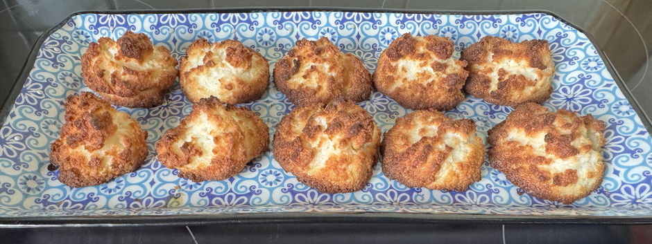 Coconut Cloud Cookies