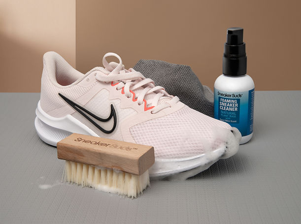 Sneaker Suds Lifestyle (29).jpg