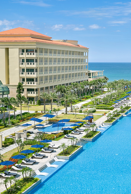 Sheraton Grand Danang Resort & Convention Center Vietnam Destination wedding venues