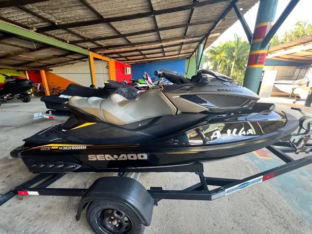 Miniatura: Clique na foto para dar zoom 2X Jet Ski GTX 155