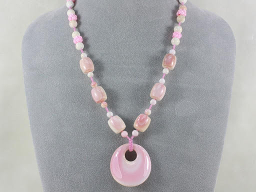The Queen Conch Necklace.jpg