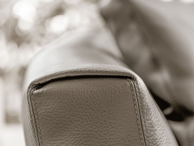 Rukonasloni dvoseda - Detalji čine razliku - Alivar