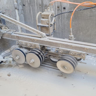 ניסור בטון בכבל יהלום 1