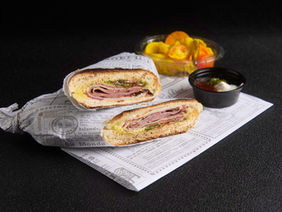 טוסט נקניק.jpg