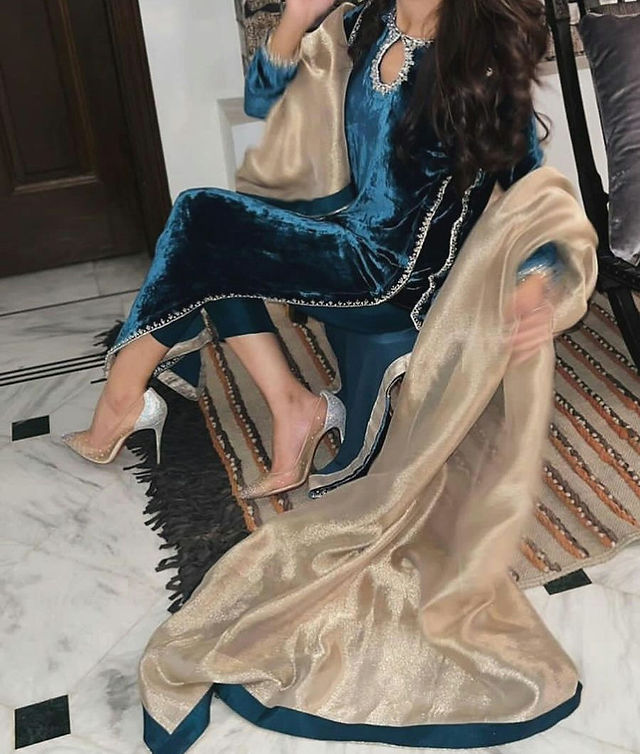 Long kurti's dress for diwali, festive season, wedding season, outfit, long kurti's, indian outfit 