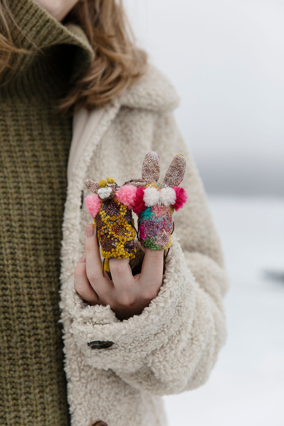 Miniaturbild: Tiny Friends: A Guide to Mosaic Embroidery