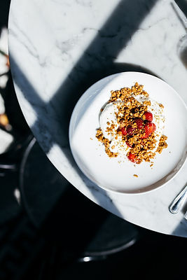 Oatmeal and Berries Yogurt