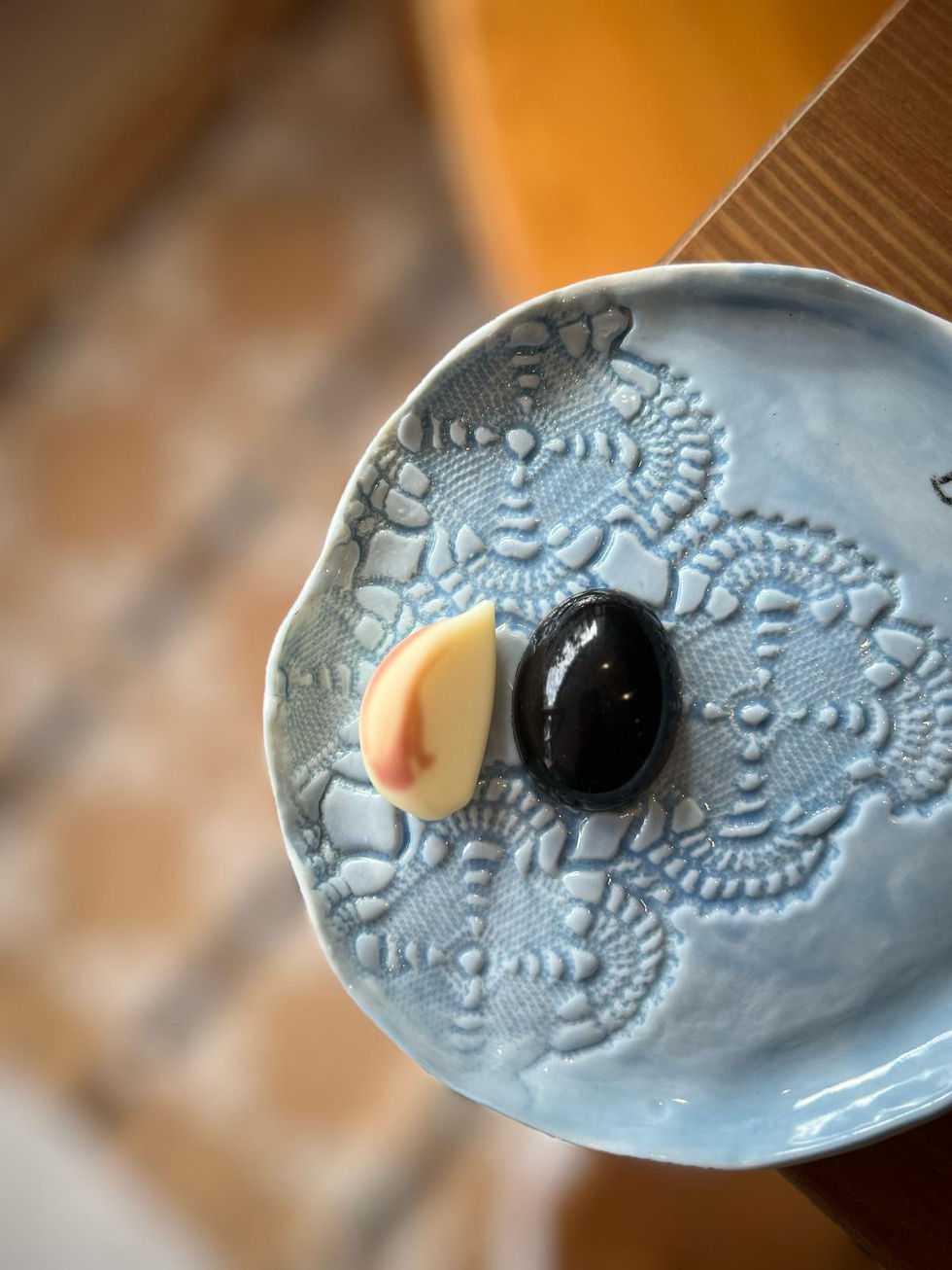 Olive_Garlic_chocolate