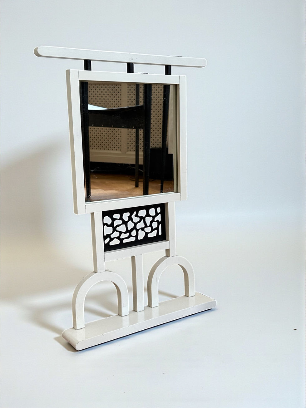 Miniature : Miroir mural — George Sowden — Memphis Milano / La Donna, 1986