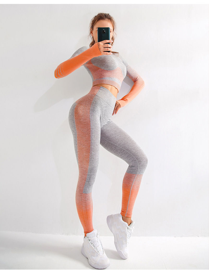 Thumbnail: Conjunto de yoga listrado sem costura com cintura alta