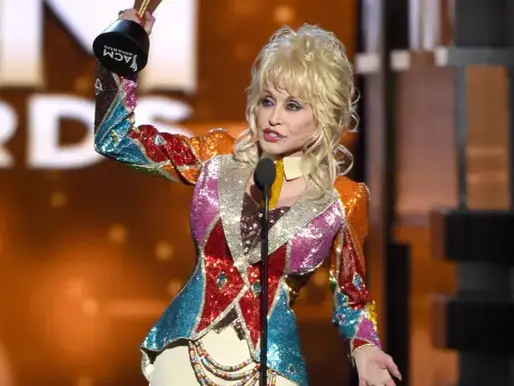 Morre aos 80 anos a cantora Dolly Parton, que acabou batizando o clone mais famoso da história da ciência