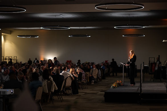 Friendsgiving 2025-044.jpg