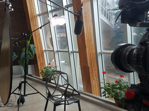 A Nice Chat: How I Keep Interviews Comfortable