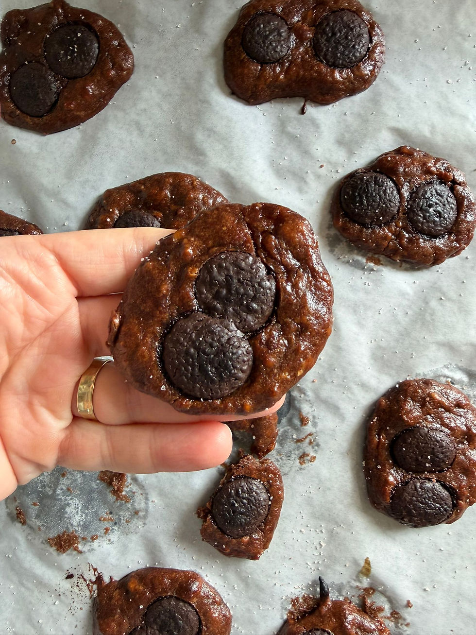 עוגיות פאדג' שוקולד מ-3 רכיבים