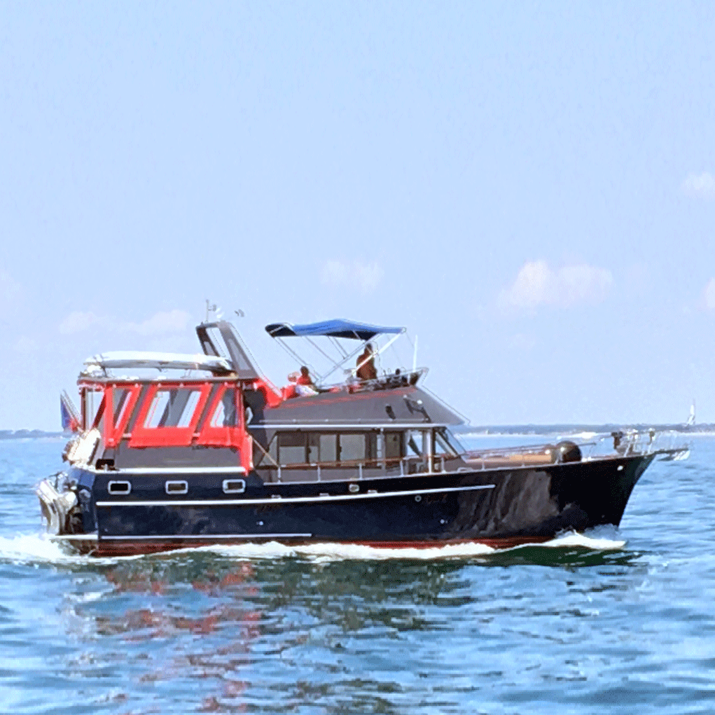 AdventureYachtClub-SeaRanger45-vignette.gif