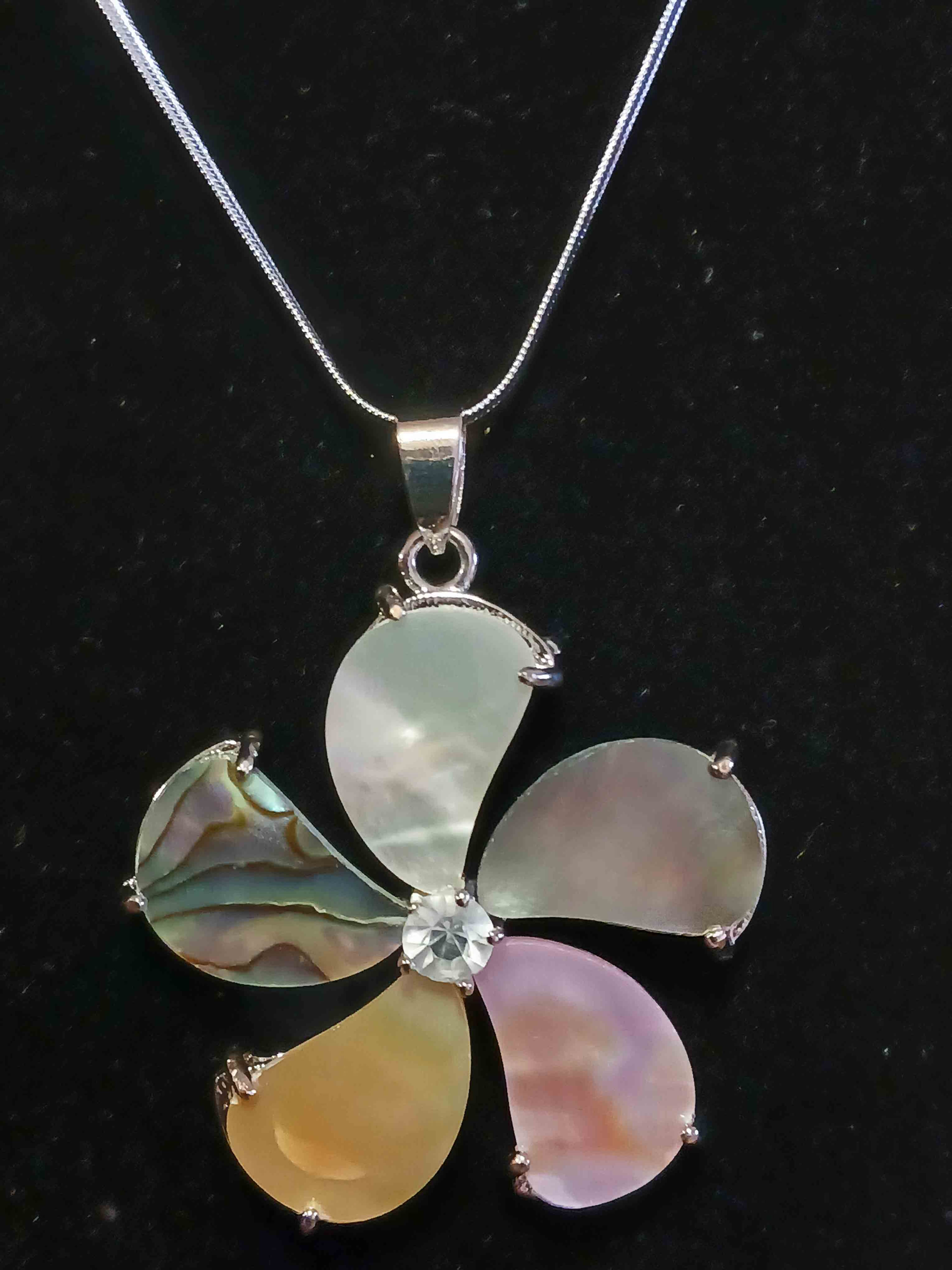 Abalone Shell flower Necklace