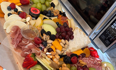 Custom gluten-free charcuterie board prepared for Charleston vacation guest